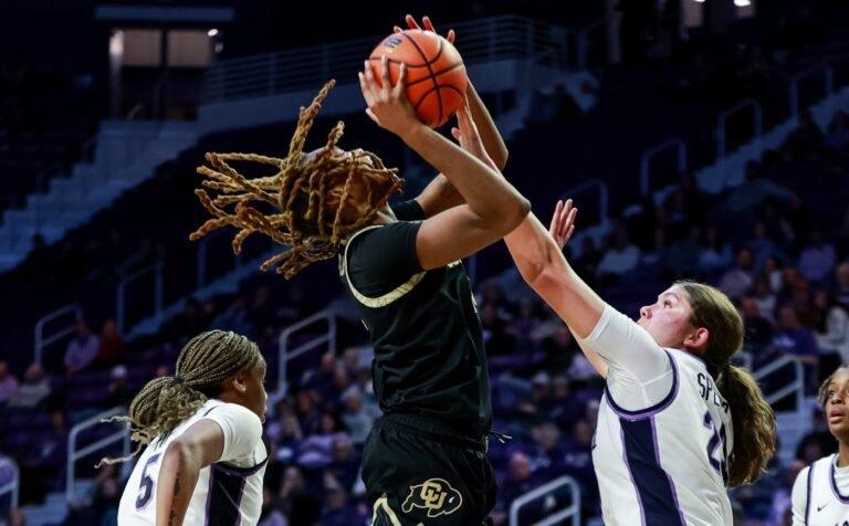 Colorado Women’s Basketball Snaps Road Skid with Victory at Kansas State