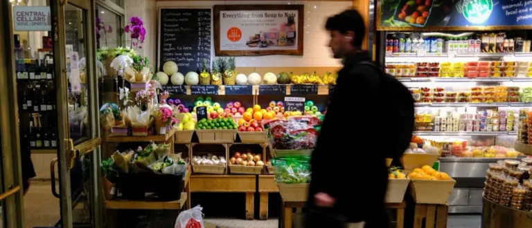 Prediction Markets Offer Free Groceries Amid NYC Inflation Pressures