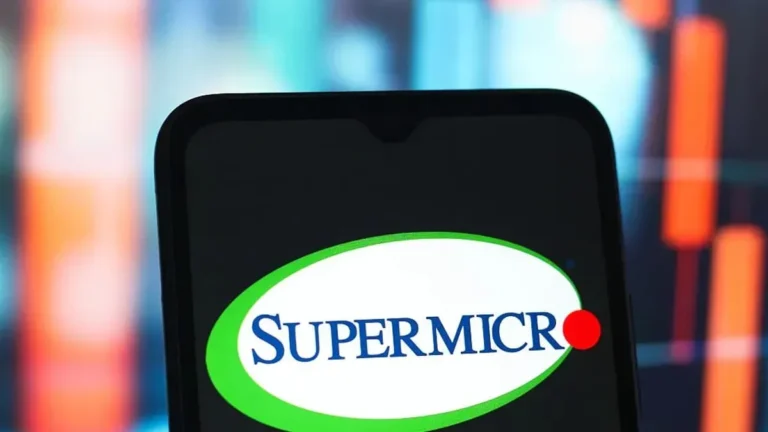 SMCI Q2 Revenue Soars 123% on Surging AI Server Demand