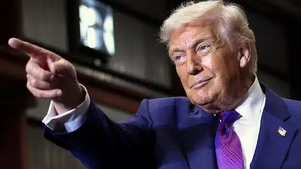 Trump Directs Agencies to Release UFO and Alien Files Trump Directs Agencies to Release UFO and Alien Files