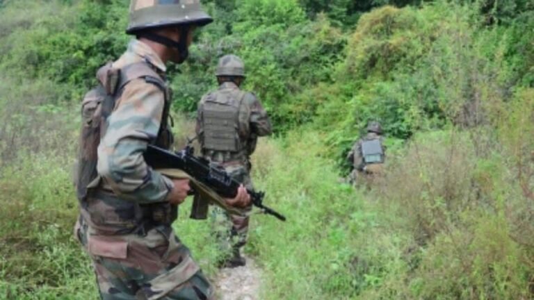 Three Soldiers Injured in Kishtwar Encounter; JeM Terrorists Trapped