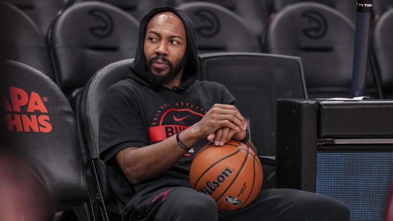 Jevon Carter Waived by Bulls, Free Agency Options Emerge Jevon Carter Waived by Bulls, Free Agency Options Emerge