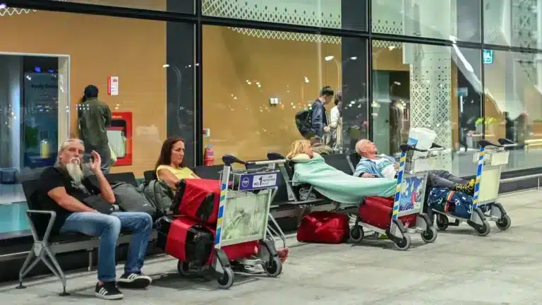 Travelers Stranded After US-Israel Strikes on Iran: Key Facts