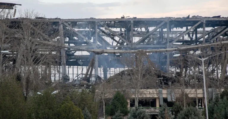 US Strikes 3,000+ Iranian Targets in 7 Days, Destroys 43 Ships