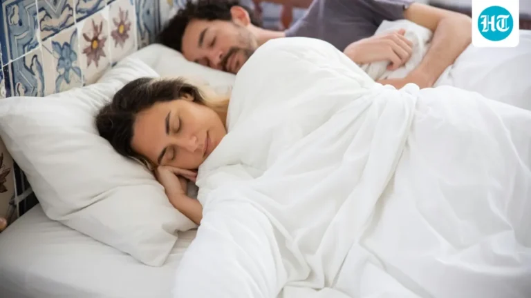 Memory Foam vs Microfiber Mattress Toppers: Best Choice Guide