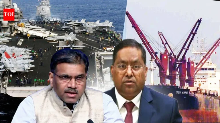 Indian Navy Deploys Warships Near Persian Gulf Amid Tensions Indian Navy Deploys Warships Near Persian Gulf Amid Tensions